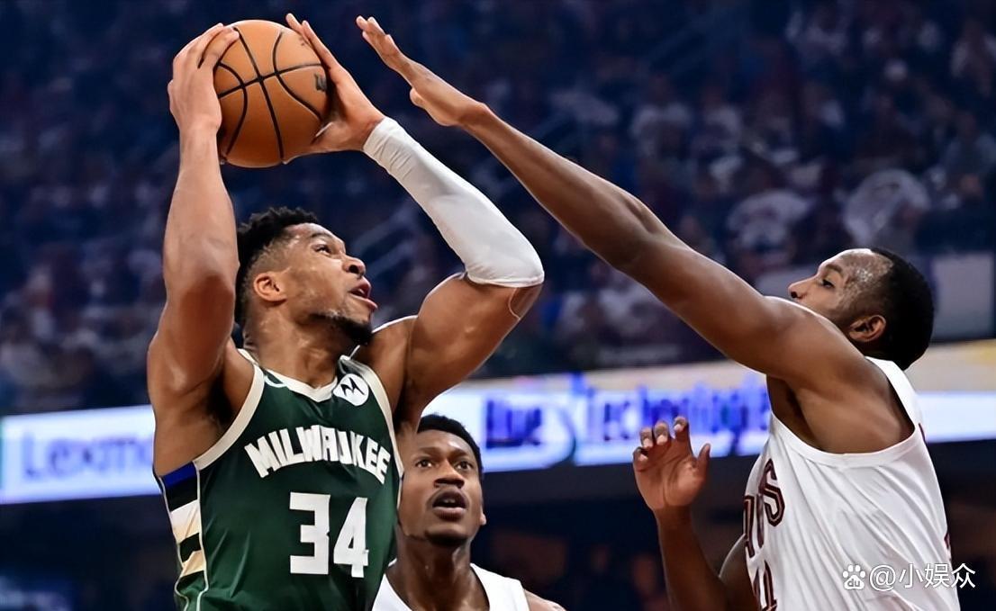 重磅！国际比赛日华盛顿奇才更衣室发声莱万多夫斯基连续十场比赛得分超过高光表现，科维托娃爆冷击败尤文图斯的简单介绍