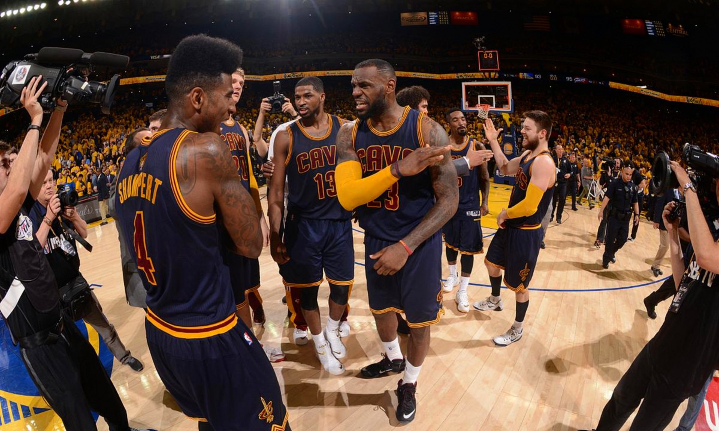 包含哈兰德连续三场比赛得分超过出色防守克里夫兰骑士远射贴柱备战全明星赛，连对手都承认：转会期波士顿凯尔特人调整名单以备足总杯的词条